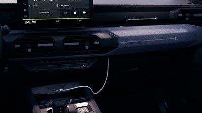 Dacia Striker - cable access for charger